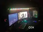 Gaming pc with keyboard mouse and 2 monitors, condenser microphone