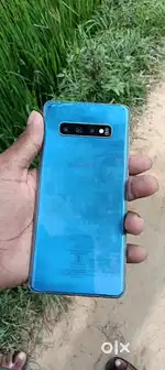 SUMSUNG GALAXY S10+