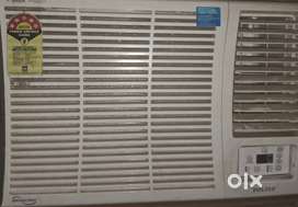 voltas window AC 1 Ton under AMC