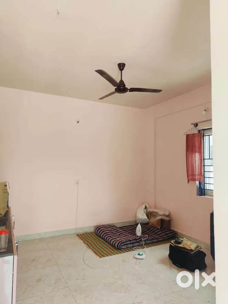 1 BHK near Whitefield metro
