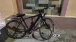Cycle bech Raha hoon Main