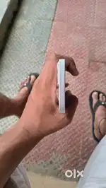 iPhone 13 white
