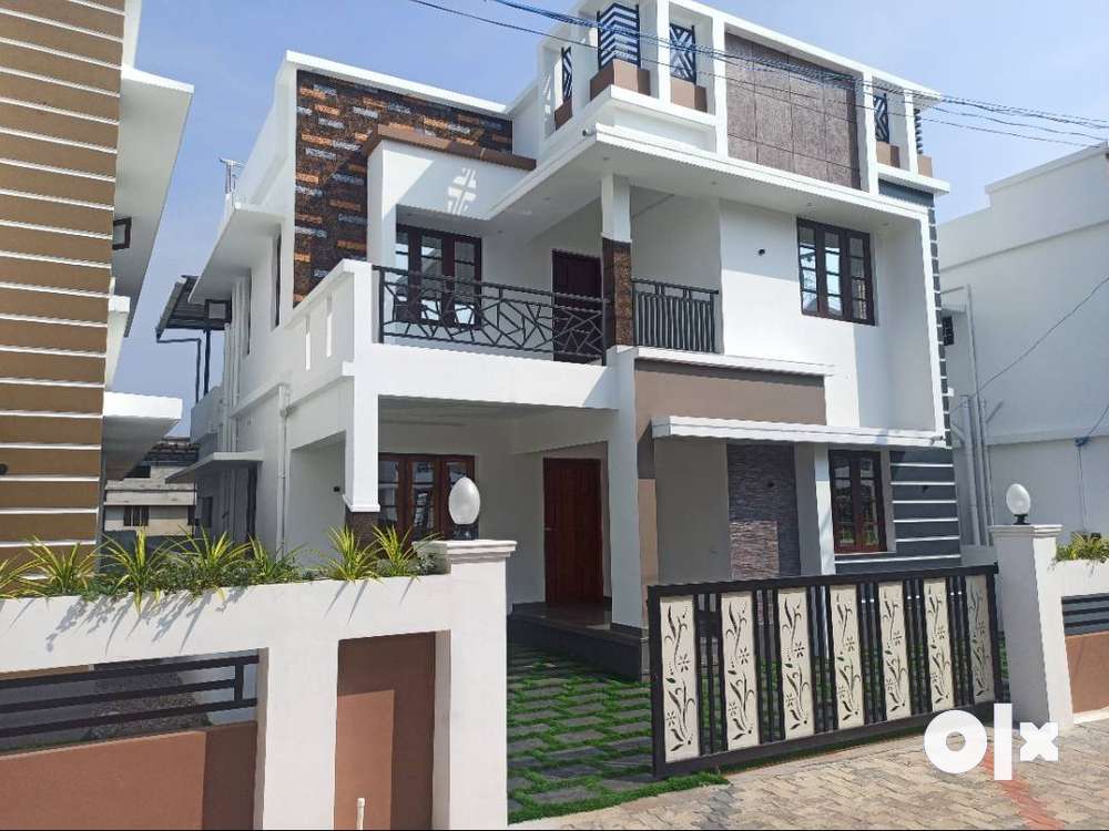 3bhk new house for sale near Kakkanad pukattupady
