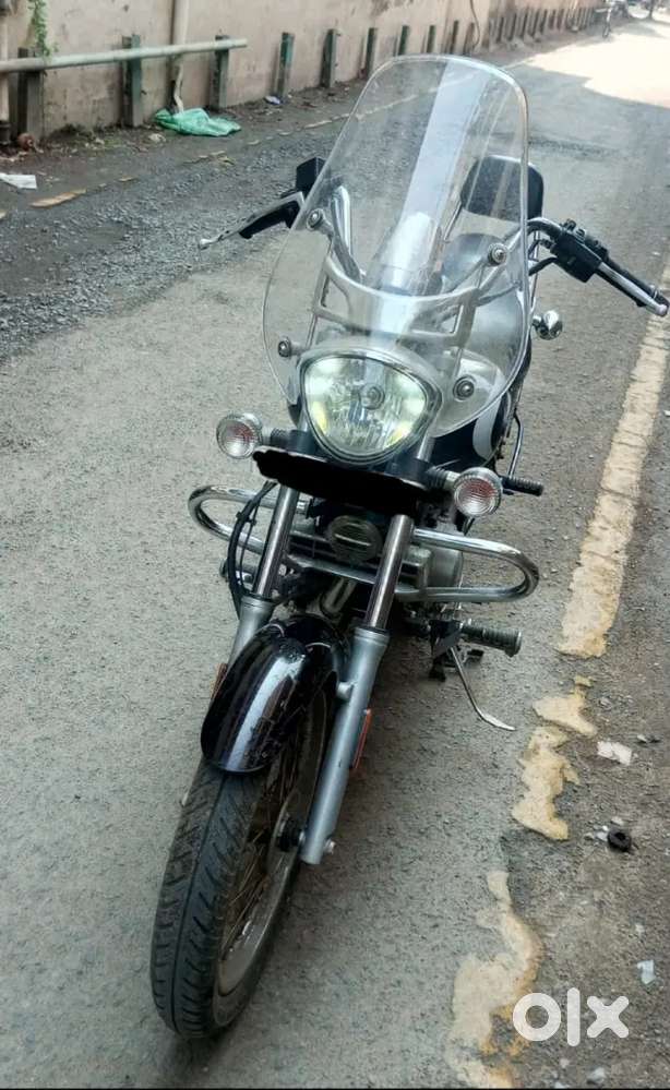 Bajaj Avenger Cruiser 220