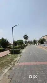 300sqft park facing plot emaar sector 105