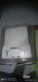 URO flood light pair 1500 & single 800