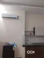 Studio apartment available for rent direct