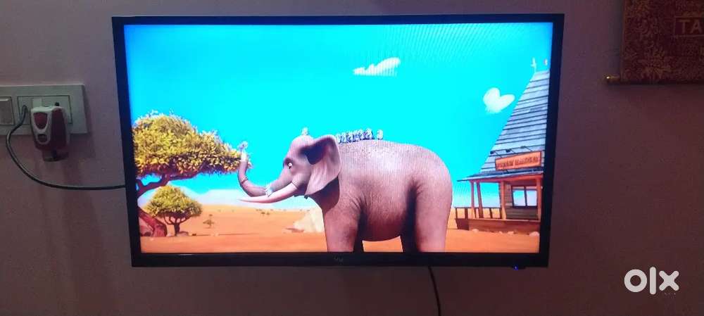 32 inch TV, Flawless condition, Working Condition.