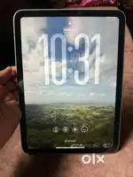 iPad 10th Generation 64GB great condition bill box cover 1.2 yr old