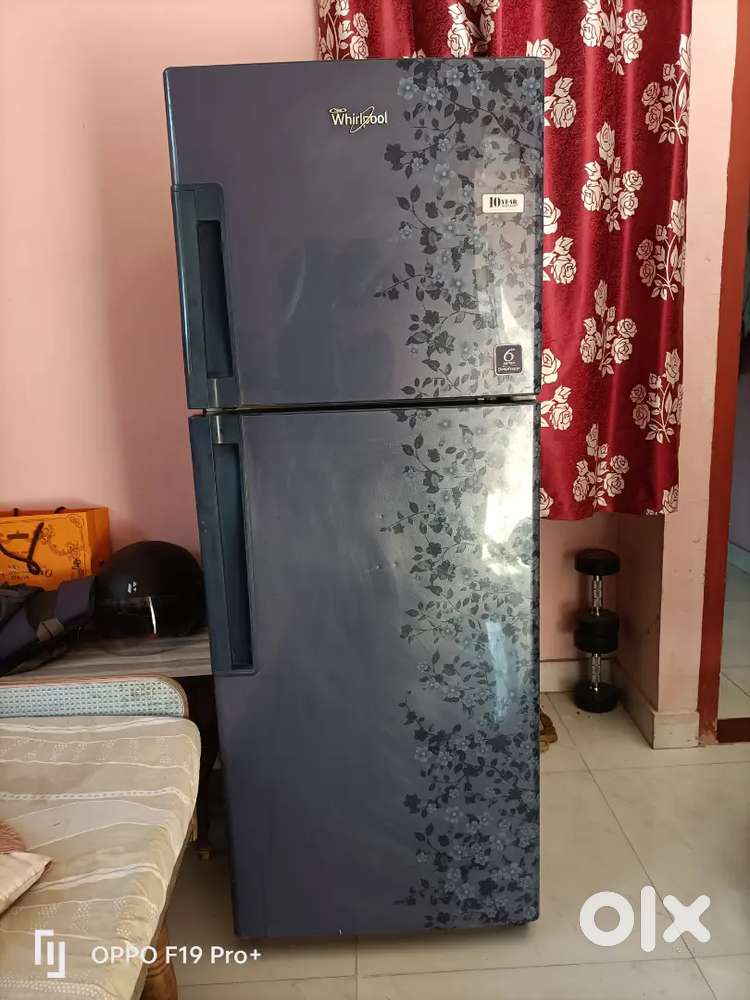 Whirlpool NeoFresh frost-free double-door