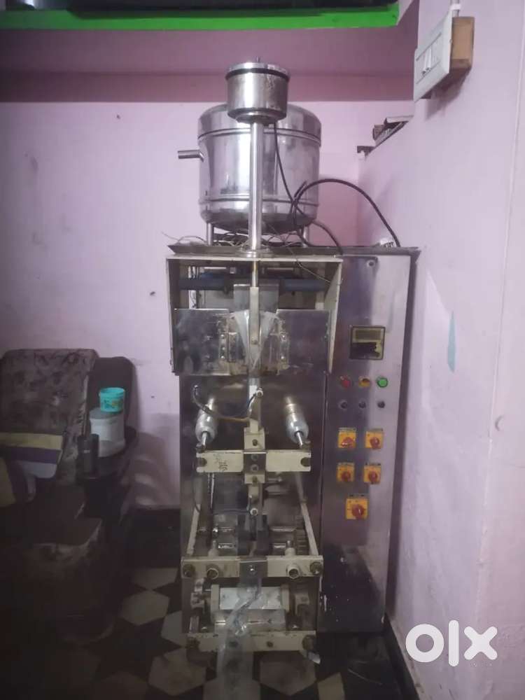 Fruity packing mechine