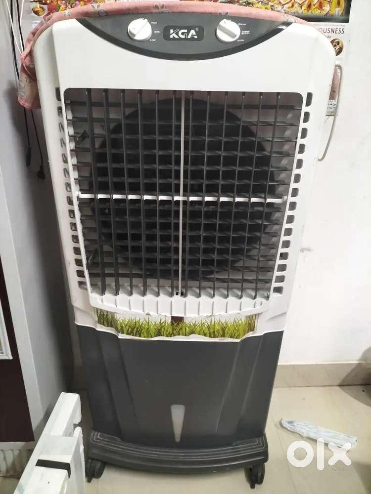 Air. Cooler 80 litter very good condition , 2 more items