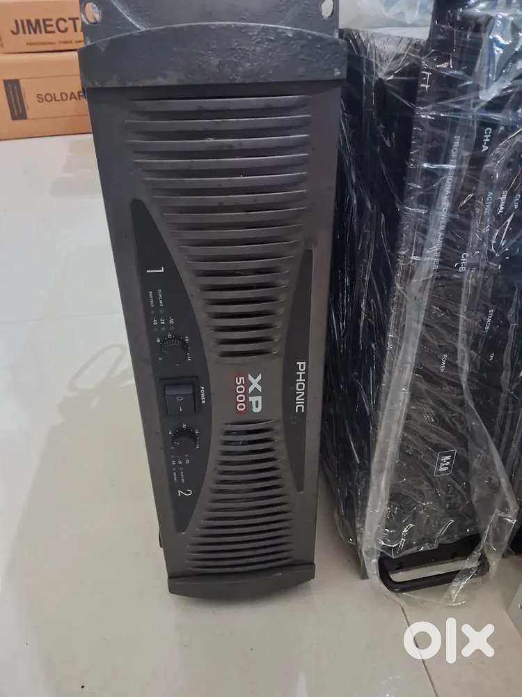 Phonic XP-5000 dj amplifier