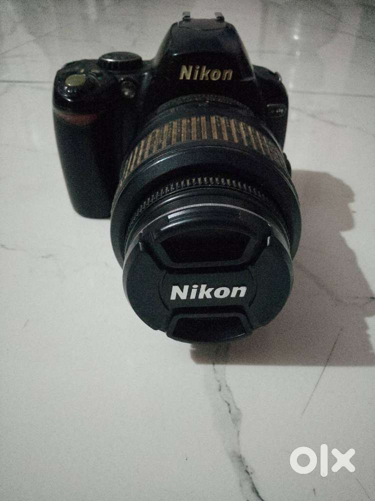 Nikon D40 with 18-55 lens