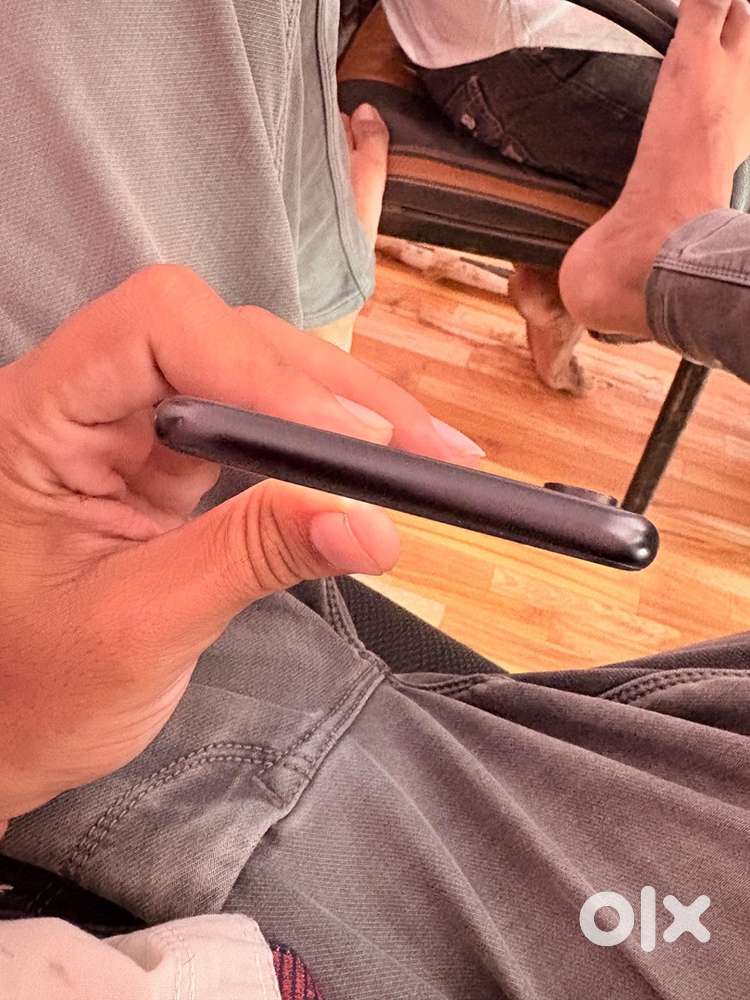 Iphone xr black
