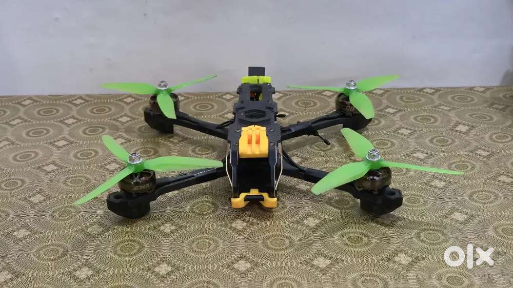 FPV Drone SpeedyBee Mario 5