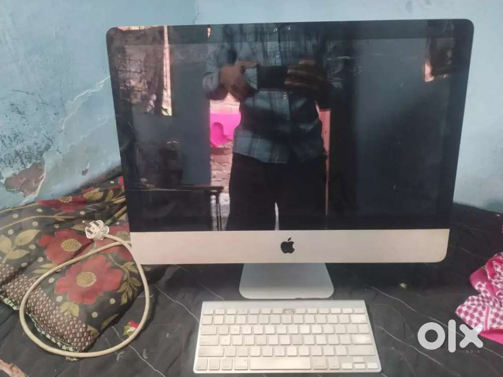 Desbord 16gbram 512ssd exchange available 5g phone par acha hona chai