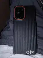 Box available original charger available bill available
