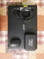 laptop with external hdd and wireless mouse