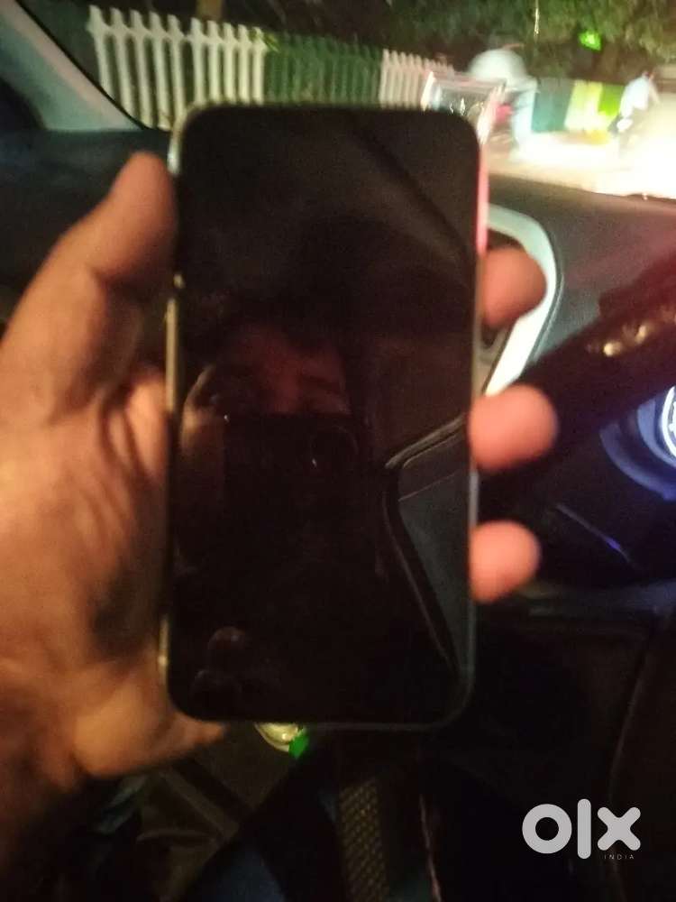 Mint condition i phone xr bill box