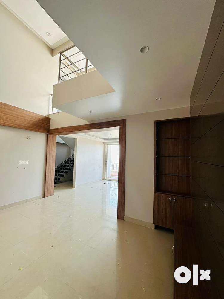 4 BHK 5 Bathroom 3 Balcony 1 private terrace and Modular Kitchen