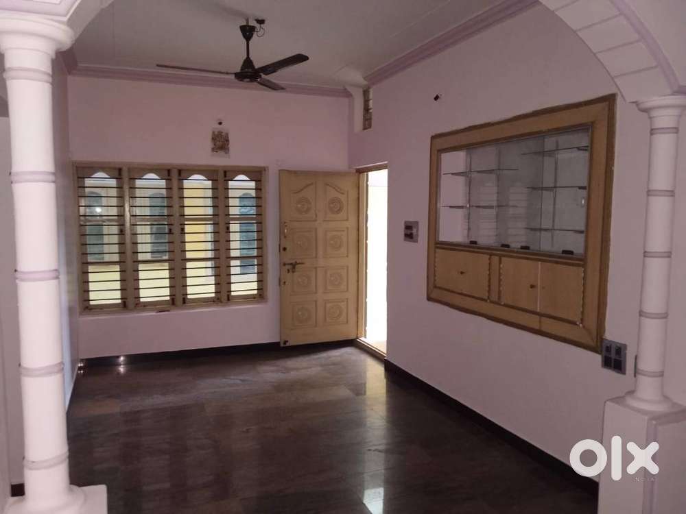 2BHK HOUSE FOR LEASE IN VIJAYNAGAR RAILWAY LAYOUT