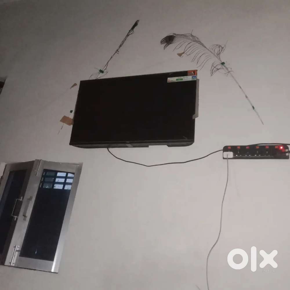 32 inch tv TCL brand