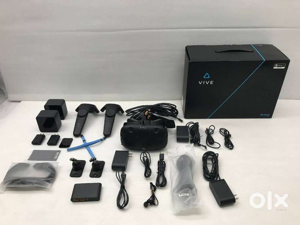 HTC VIVE VR Head Mounted Display (Imported from Japan)