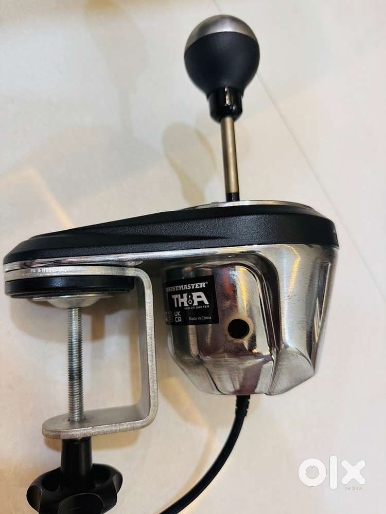Thrustmaster TH8A