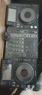 Dj console 1000