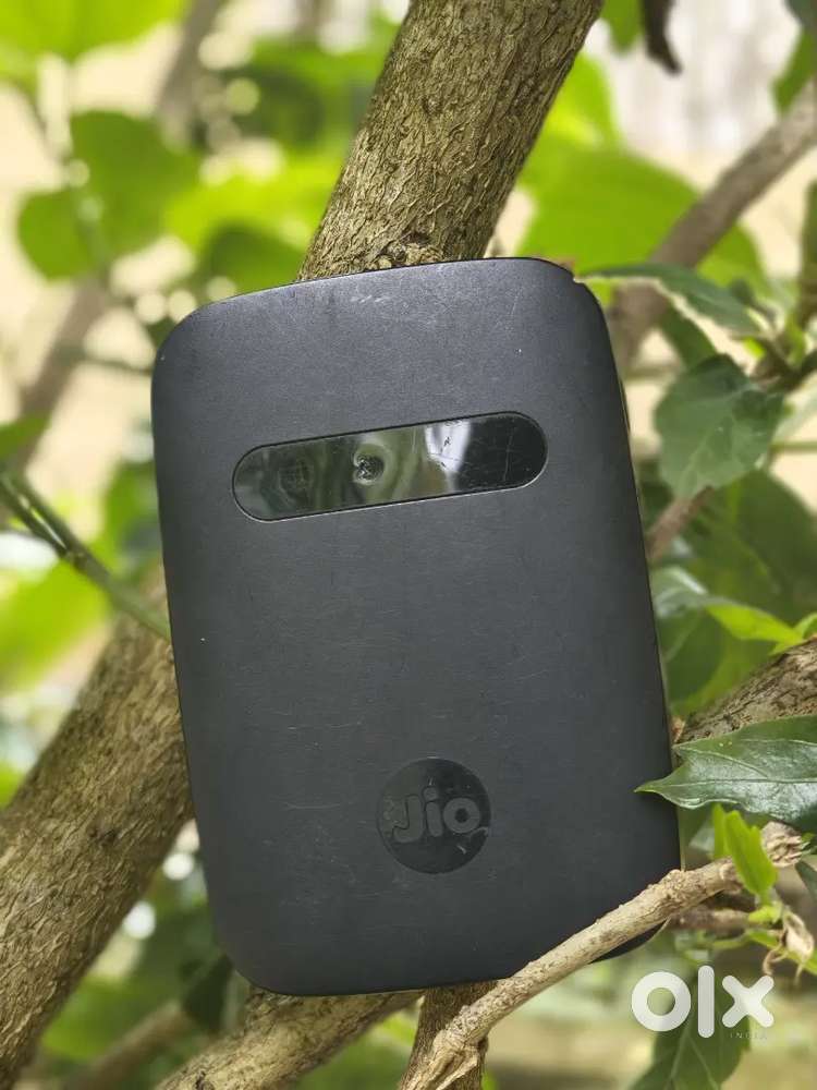 JioFi JMR540 150 Mbps Data Card with Call Support (Black)