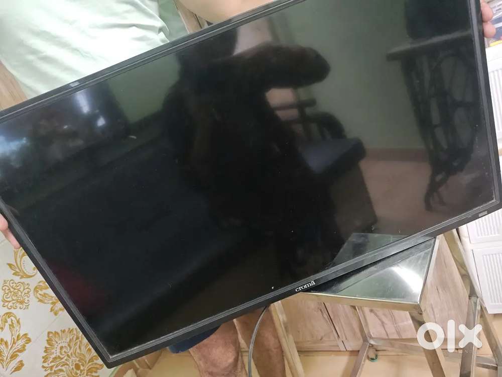 Croma 81cm ( 32 ) inch ,  LED LCD TV