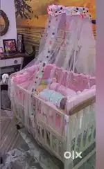 New born baby cot with swing option
