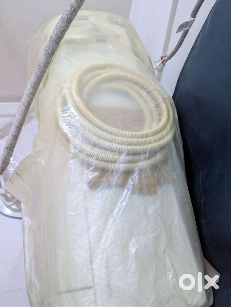 LG 1.5 Ton 5 Star Dual Inverter Split AC — Like New  Hardly Used