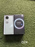 VIVO V40  8GB 128GB (BILL DATE 28/08/2024)