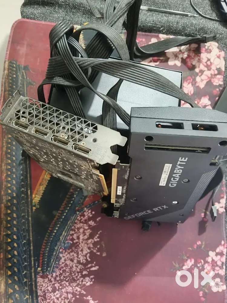 Selling Dead GPUs (2 Units) + Working 550W PSU (Non-Negotiable Online)