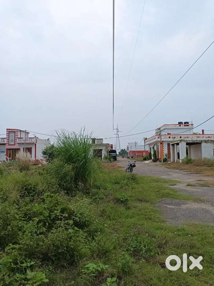 Plot For Sale in Modipuram