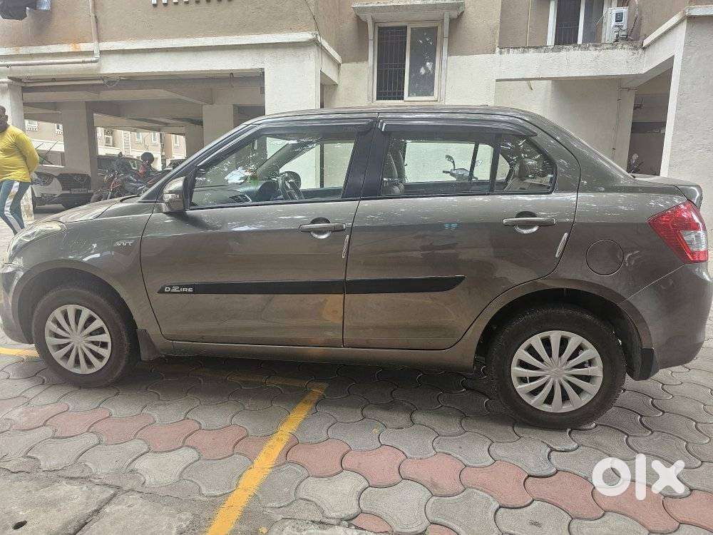 Maruti Suzuki Swift Dzire VXI Optional, 2016, Petrol
