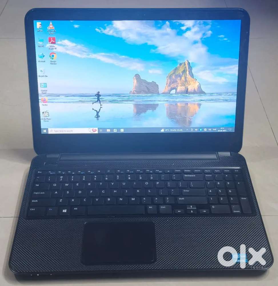 Touch Screen Intel Core i3 3rd Gen,12gb Ram,180gbSSD,500gbHDD,15.6 LED
