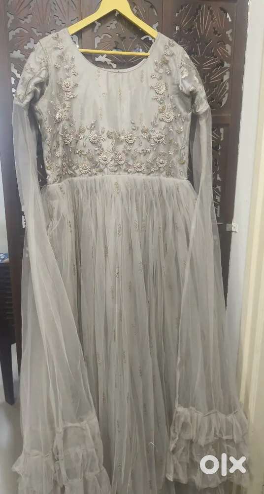 Bridal Heavy Gawn Only 1 Time Used With 3 Peice XXL Size