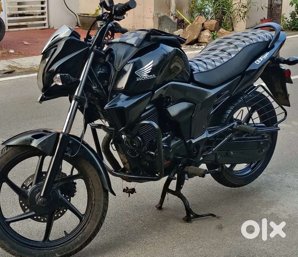 Honda unicorn trigger 150cc 2014 model for sale 36,000/- only.