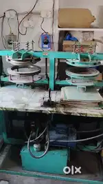 Paper plate machine