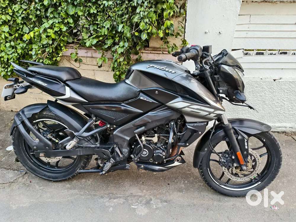 BAJA PULSAR NS 160 BIKE 2023 MODEL