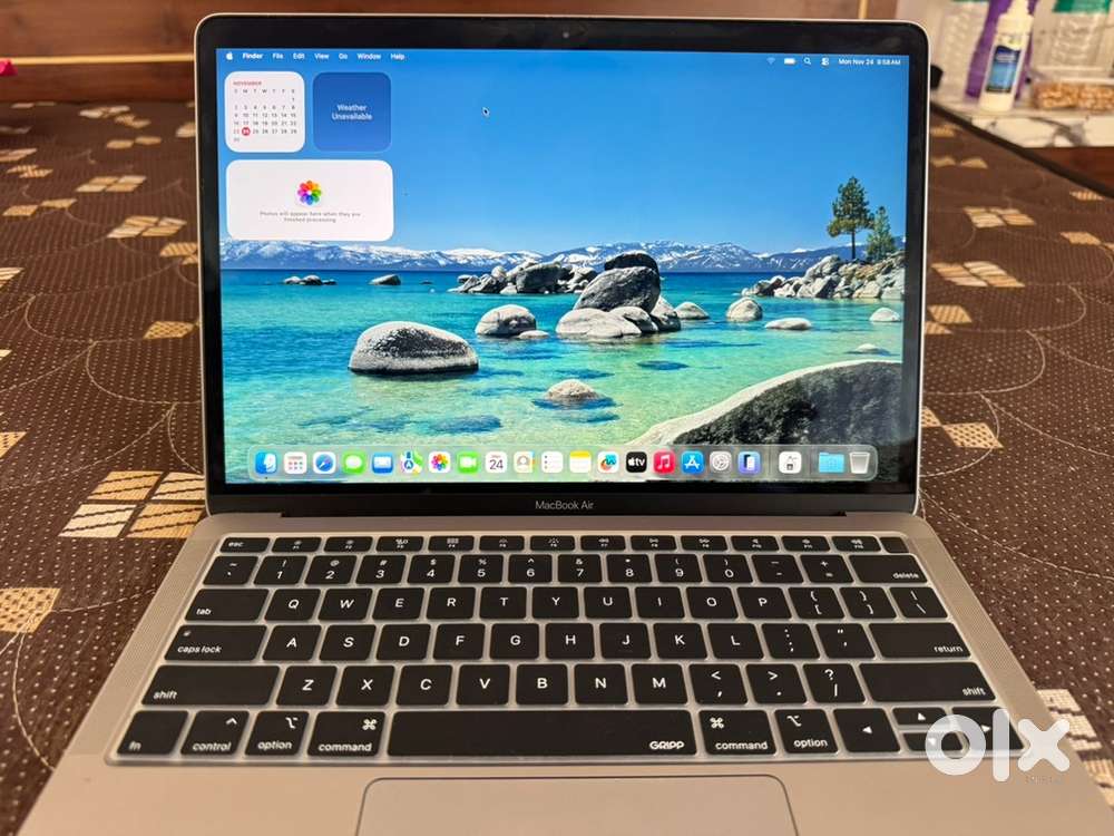 Apple Macbook Air M1