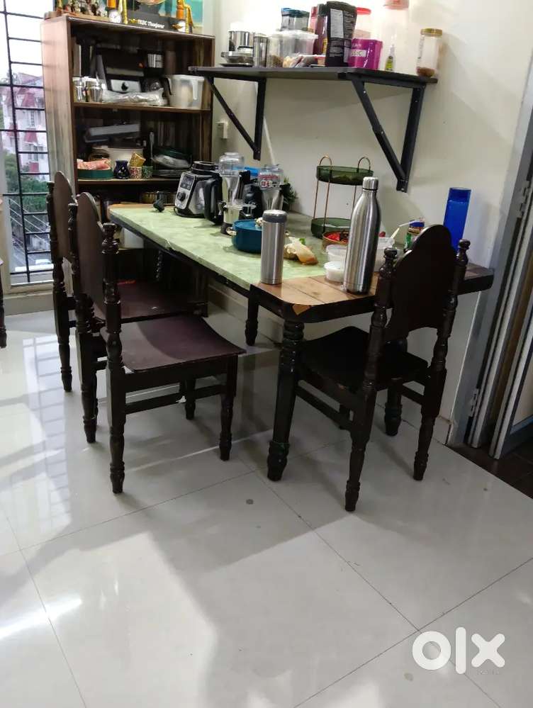 Dinning table