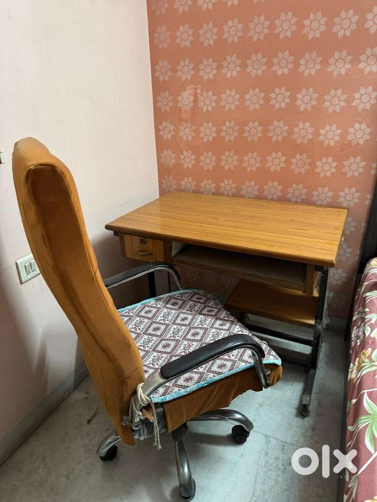 Study Table And Chair