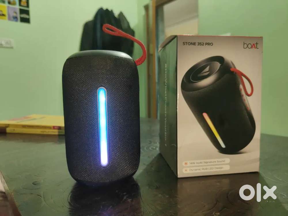 Boat stone speaker