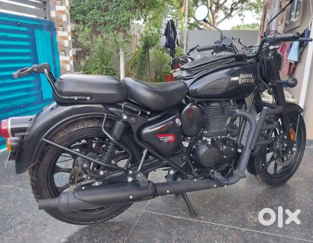 Royal Enfield Classic 350 Black