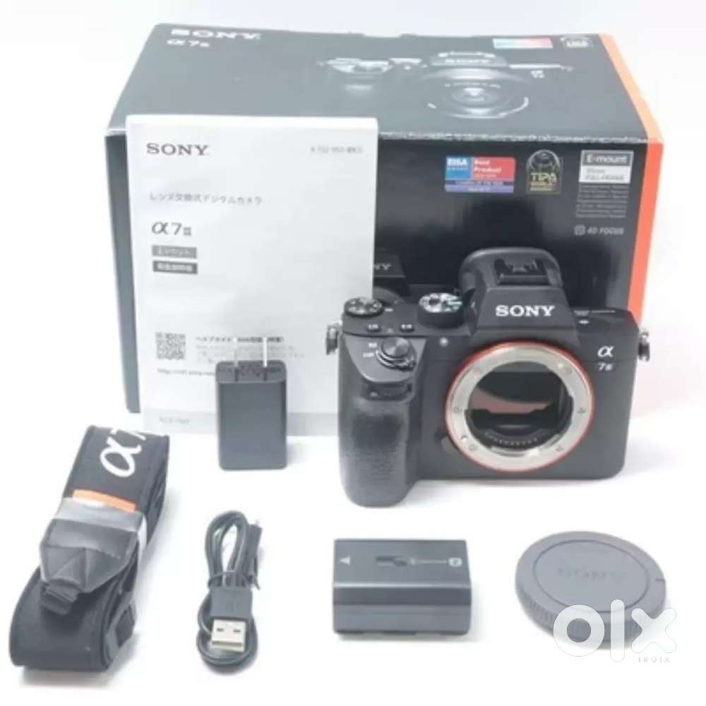 Used item Sony α7 III Body ILCE-7M3 With All Accessories.