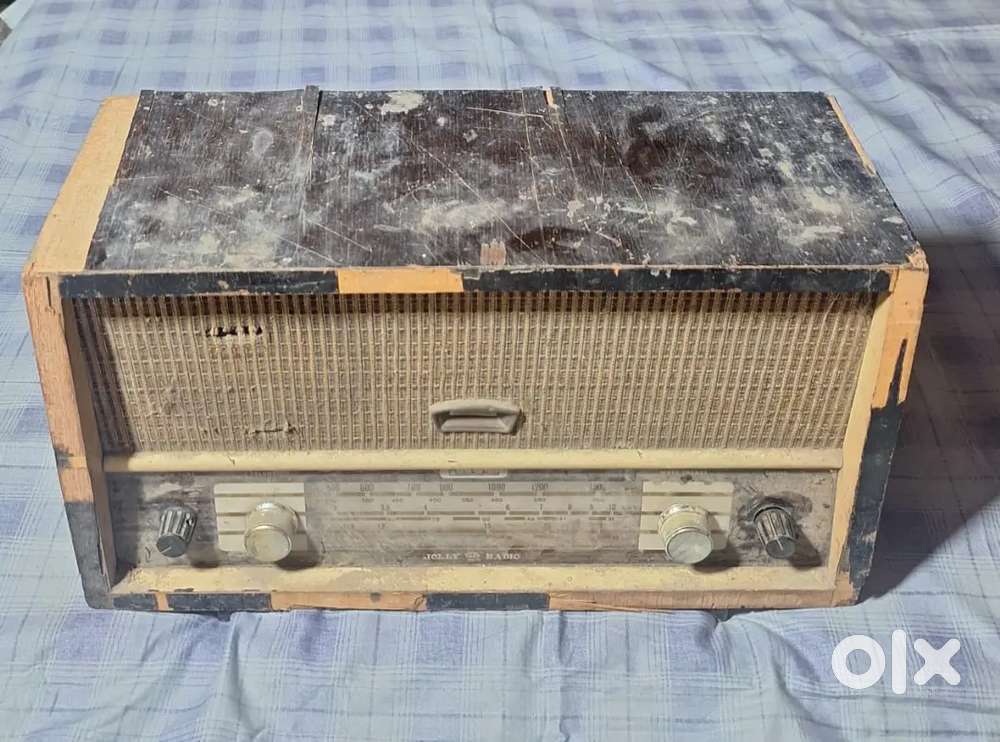 Radio old model